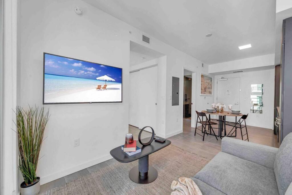 Breathtaking 1Br In The Heart Miami Apartamento Exterior foto