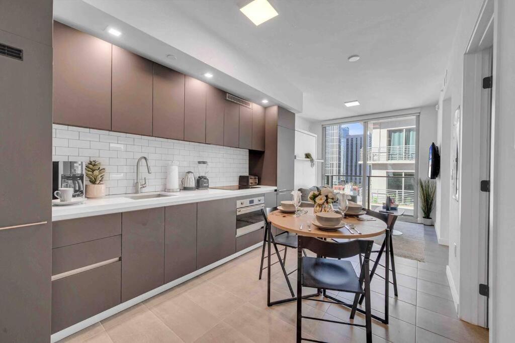 Breathtaking 1Br In The Heart Miami Apartamento Exterior foto